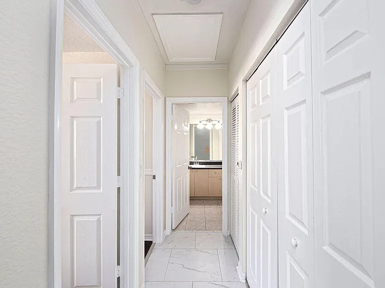 2400 Centergate Dr #202 — Photo 23