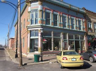 98 S Main St, Scottsburg, IN