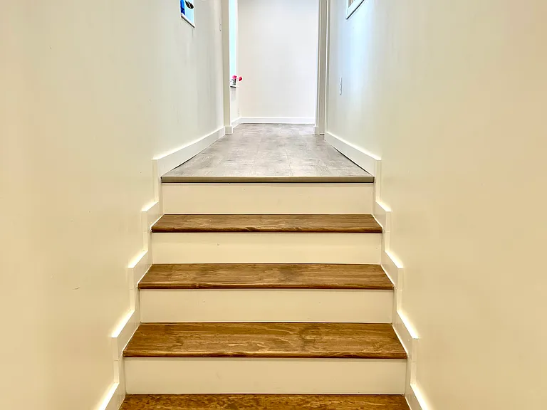 410 Milligan St NE — Photo 2