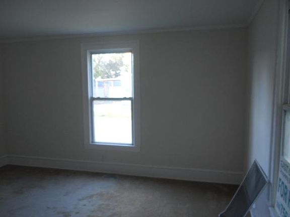 4th image of 4413 W Church St APT D