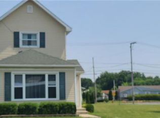 233 Crystal Ave, Findlay, OH 45840