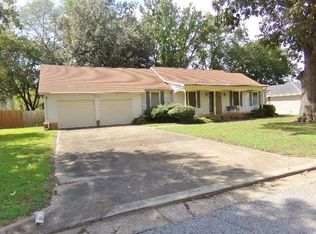 141 Fairfield Dr, Dyersburg, TN 38024