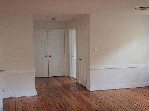Master Bedroom/Bath