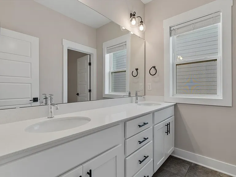 2129 Big Falls Dr — Photo 35