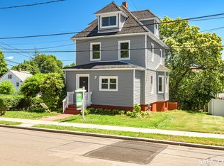 220 Newbury Street, Hartford, CT 06114