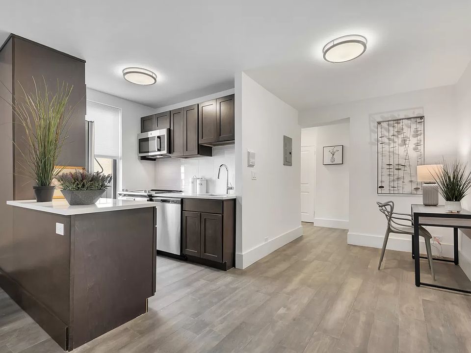 1st image of 2420 Morris Ave APT 3I