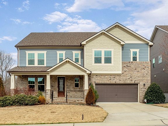 2nd image of 1404 Capstone Dr