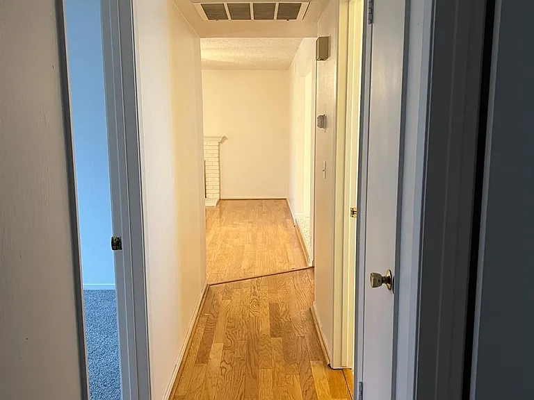99 W Ashcroft Ave — Photo 11