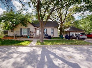 12 N Gaylord Ave, Nora Springs, IA 50458