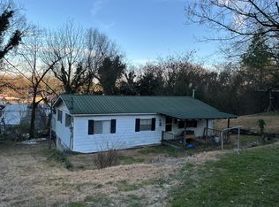 133 McCraw St, Rossville, GA 30741