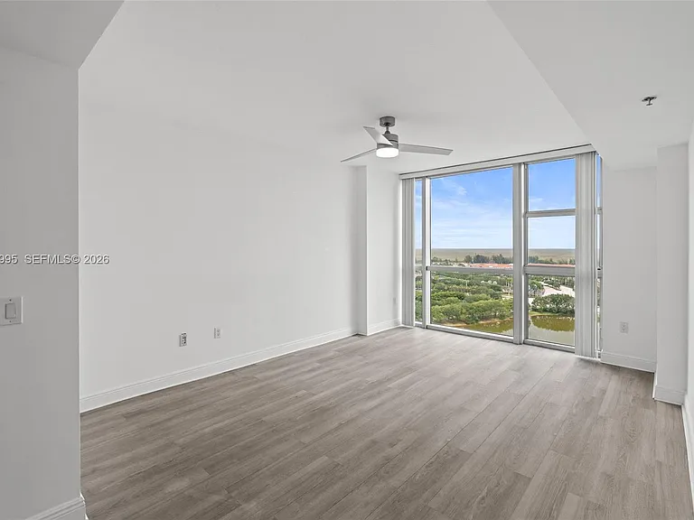 2681 N Flamingo Rd #2205S — Photo 15