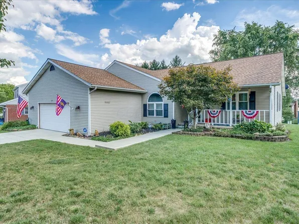 377 Lawnwood Dr, Circleville, OH 43113