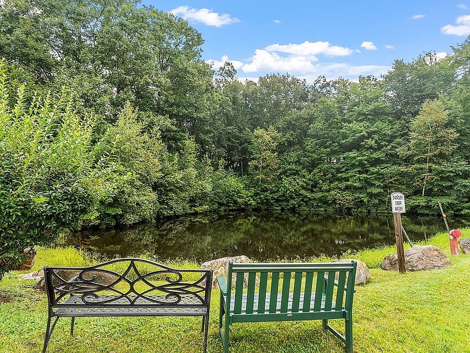 15 Lantern Lane, Kingston, NH 03848 Zillow