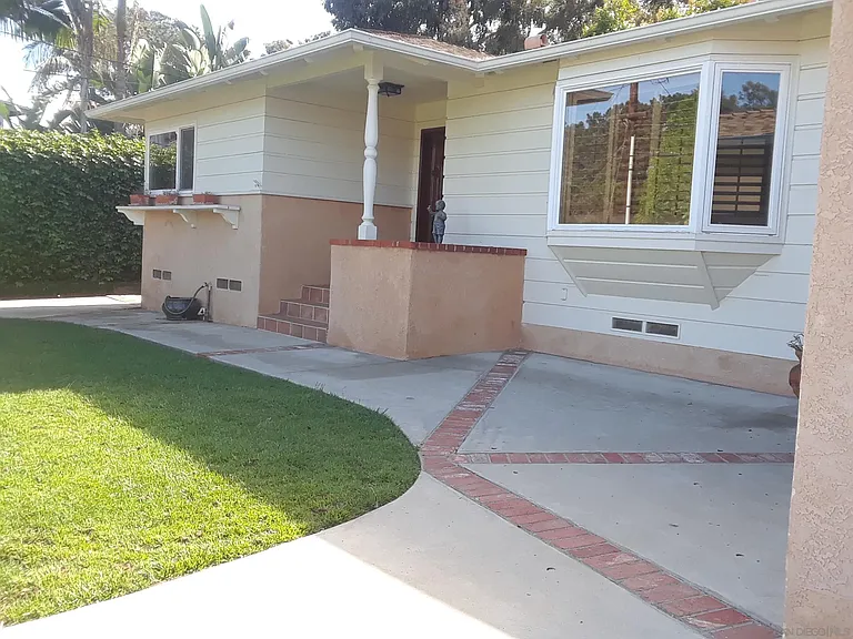 510 Tarento Dr — Photo 17