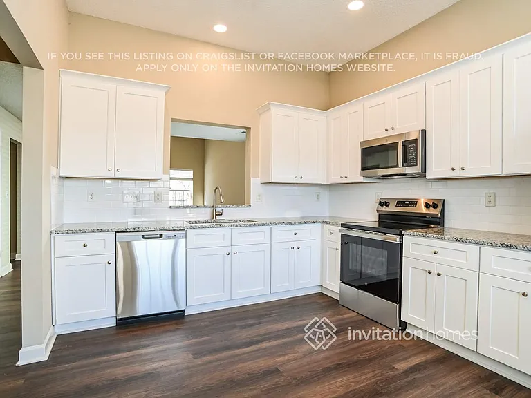 6239 Day Lilly Ln — Photo 8