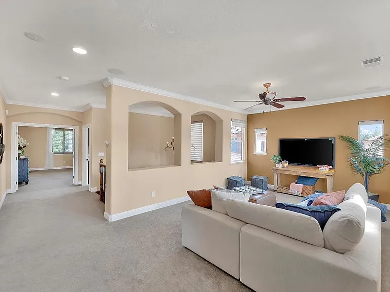 109 Palomares Ct — Photo 14