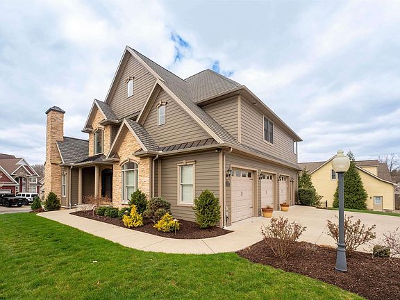 2nd image of 5 Berkshire Dr