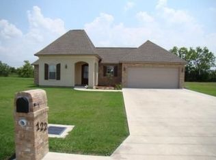 122 Ollie Dr, Abbeville, LA 70510