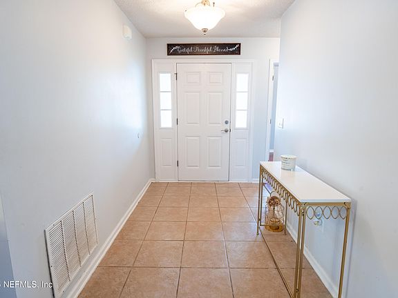 4th image of 3610 OLD VILLAGE Drive