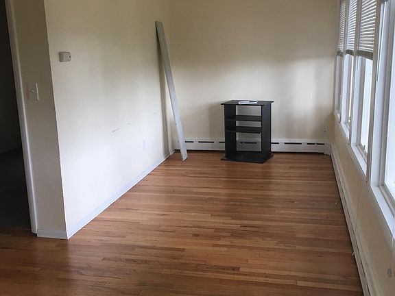 3rd image of 4748 22nd Ave NE #4748