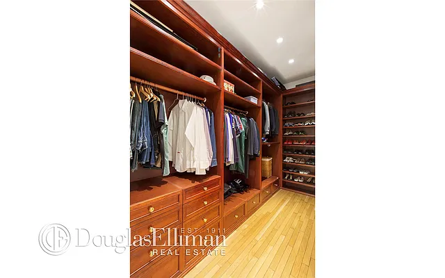 Rented by Douglas Elliman | media 18