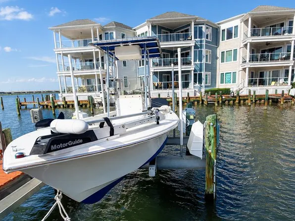 6321-116 Captains Ln, Chincoteague Island, VA 23336