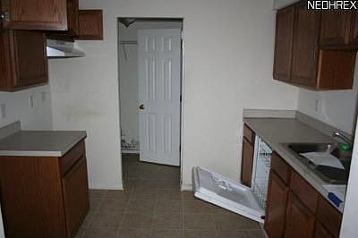 3rd image of 4320 E 167th St #5G