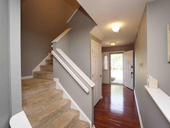 2nd image of 5284 Bay Pointe Dr