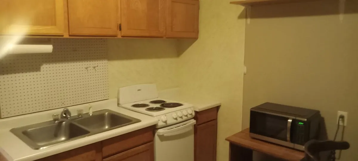 Building Photo - 316 E Flaming Gorge Way #209