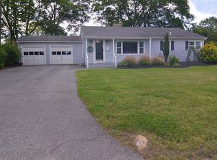 78 Wanton Shippee Rd, East Greenwich, RI 02818