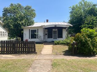 205 E White, San Antonio, TX 78214