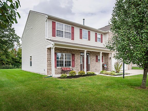 3rd image of 5842 W Falling Waters Dr