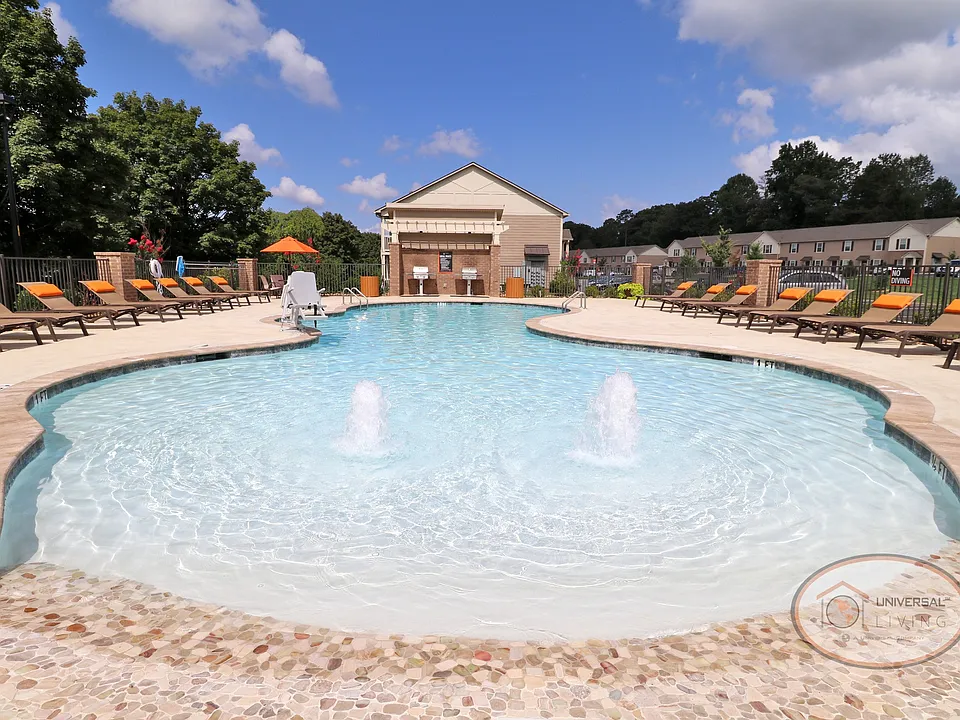 Zero-Entry Pool