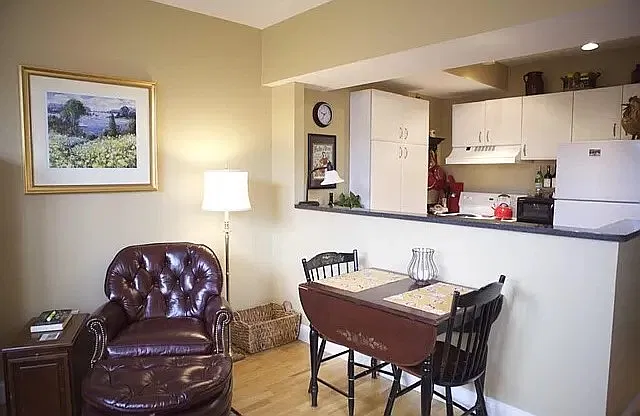 1 bed, 505 sqft, $3,600 — Photo 3