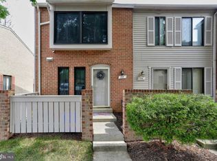 77 Brassie Ct, Montgomery Village, MD 20886