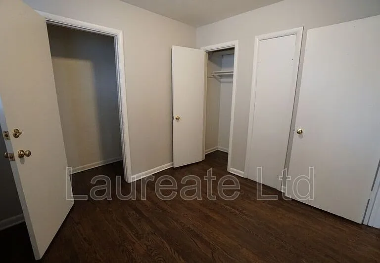 1925 E Wesley Ave — Photo 6