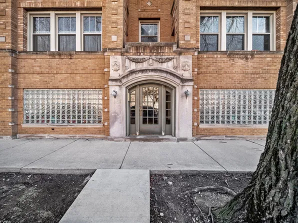 340 S Kenilworth Ave APT 3, Oak Park, IL 60302