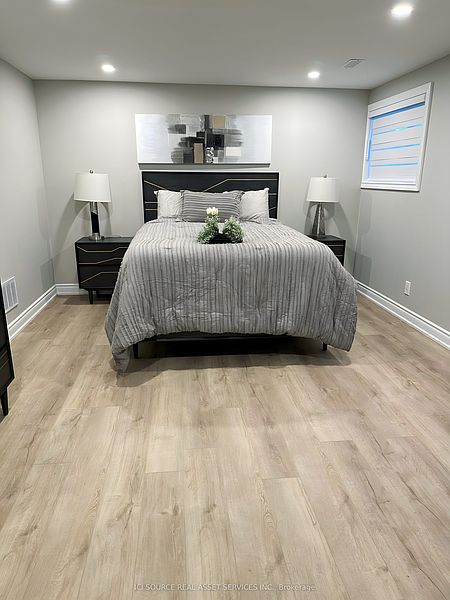Peterborough House for rent - 2 Bedrooms — photo 11