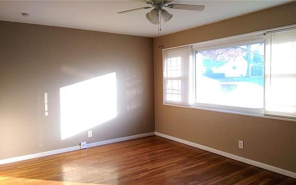 2nd image of 7821 Atherstone Dr