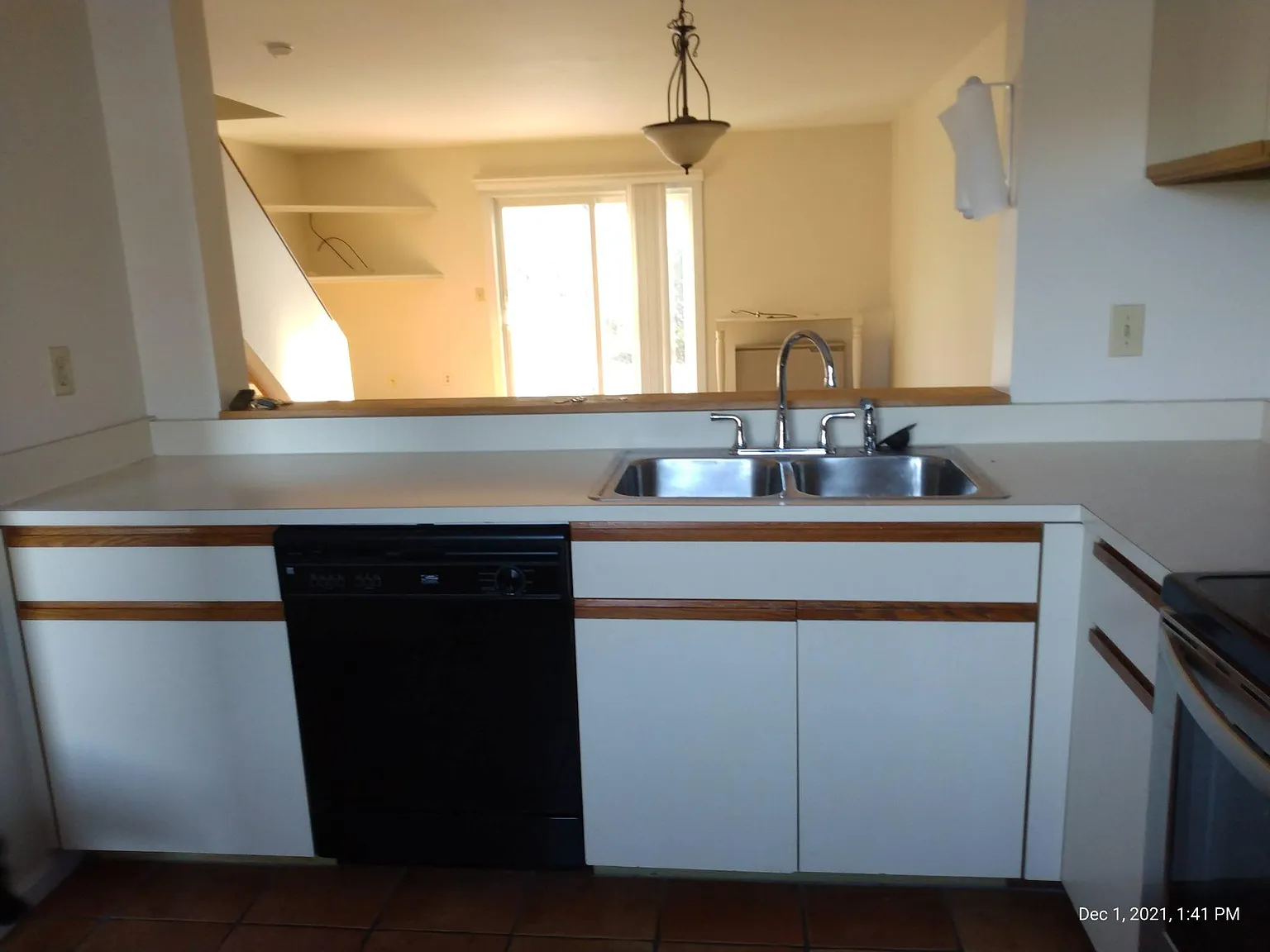 2 bed, 1.5 bath, 1234 sqft, $2,275 — Photo 4