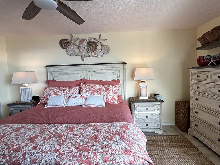 5915 Sea Ranch Dr #1 — Photo 15