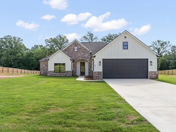 223 Big Oaks Rd, Kilgore, TX 75662