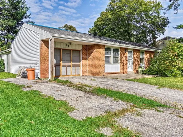 23 Cross Gates Rd, Rochester, NY 14606