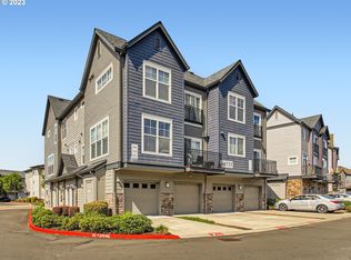 10733 NE Red Wing Way UNIT 202, Beaverton, OR 97006