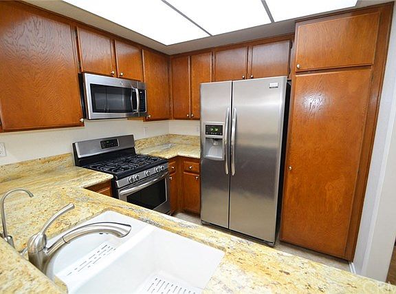 5th image of 2559 Plaza Del Amo Unit 216