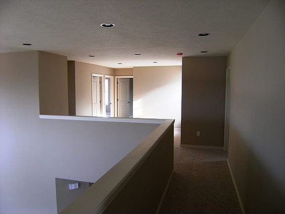 Neat upstairs