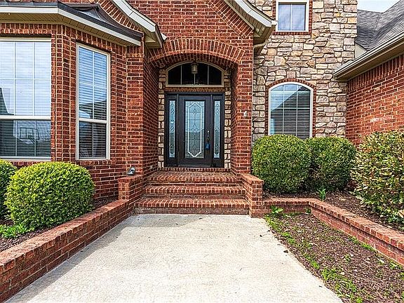 3rd image of 11023 Coleman Ct