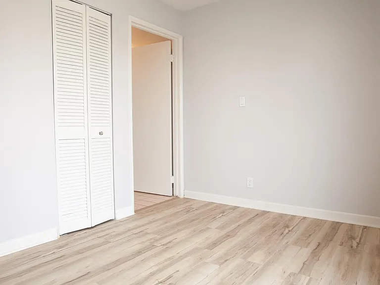 1132 N Cahuenga Blvd #6 — Photo 12