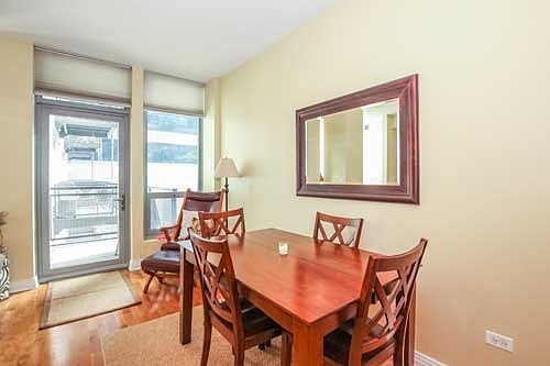 4th image of 565 W Quincy St Unit 1713