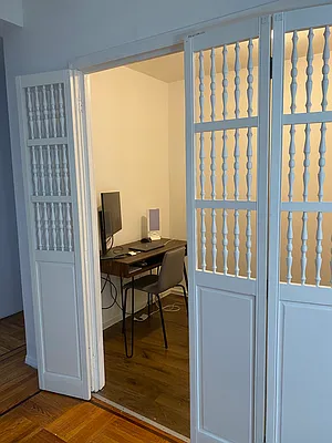 Rented by Naomi Property LLC | media 20